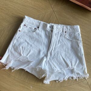 White A&F Shorts (27/4)